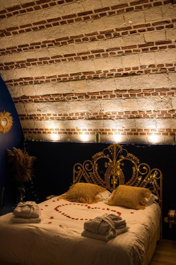 La Parenthese Envoutee Aparthotel Amiens Kültér fotó